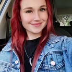 Julia Bernhardt - @hoellendame - Instagram