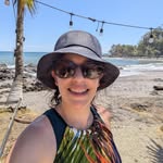 Julie Blanchette - @miss_nie_12 - Instagram