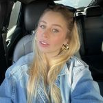 Júlia Boettge - @juliaboettge - Instagram
