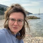 Julia Bollinger - @julia.bollingr - Instagram