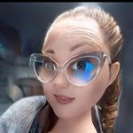 Julie Bolton - @juliagulia2323 - Instagram