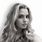 Julia Buckingham - @juliabuckingham28 - Instagram