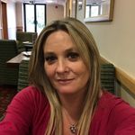 Julie Bunting - @julie.bunting.5 - Instagram
