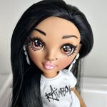 Julie Bunting - @julieb.rainbowhigh - Instagram