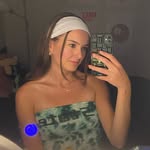 Julia Burgess - @juliaburgesss - Instagram