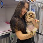 julia cacho - @cachovet - Instagram