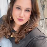 Julia Cartier - @ju_l_ch_en_ca - Instagram