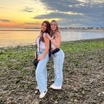 Jules - @juliacavallo22 - Instagram
