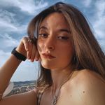 Júlia Chavarria - @juliachavarria_ - Instagram