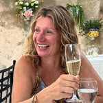 Julia Greenfield - @juliaclowndes - Instagram