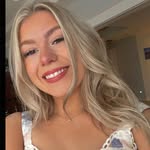 𝘑𝘶𝘭𝘪𝘢 𝘊𝘰𝘭𝘭𝘪𝘯𝘴 - @juliaaacollins - Instagram