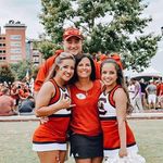 Julie Comeau - @jules411121 - Instagram
