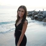 Julia Connelly - @juliaconnellyy - Instagram