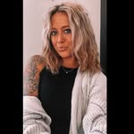 julia connors - @juliaaarenee - Instagram