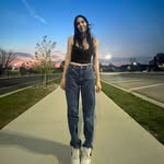 Julia Connors - @julia.con87 - Instagram
