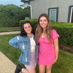 @julia_connors_clothes - Instagram