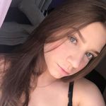 Julia Corrello - @correllojulia - Instagram