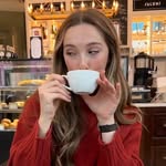 Julia Crews - @juliacrews - Instagram
