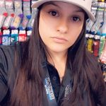 Julia Crow - @julia.crow.7106 - Instagram