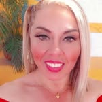 Julia Davalos - @davalos8107 - Instagram