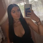Julia Devlin - @julia_devlinn - Instagram