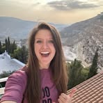Julia Dirks - Facebook