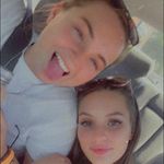 Julia Dobbs - @julia.dobbs.54 - Instagram