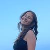 julia - @julia.dombrowski - TikTok