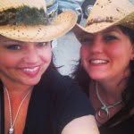 Julie Donley - @julezlovesthebeach - Instagram