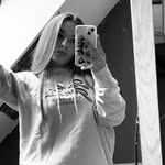 Julia Dupuis Desablin - @julia.dupuis7 - Instagram
