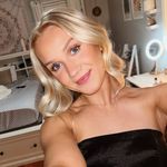 Julia Easterhouse - @juliaeasterhouse - Instagram