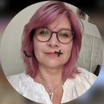 Julie Houlston Eaves - @juliehoulstoneaves - Instagram