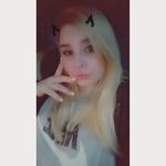 Julia Ecker - @xsmokegirlx - Instagram