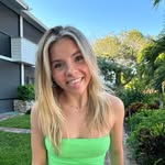 julia - @_juliaeckhardt - Instagram