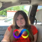 Julia Edelman - @juliaedelmanisnotneurotypical - Instagram
