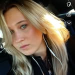 Julia Elliot - @sophie06julia - Instagram