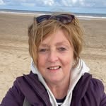 Julie Fielding - @juliefielding27 - Instagram