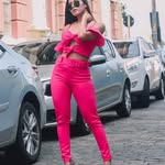 JuliaFields - @julia_fields_452160 - Instagram