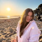 Julia Garofalo - @juliagarofalo - Instagram