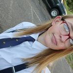 Julia Geer - @julia.geer.589 - Instagram