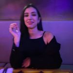Julia Gharib - @jugharib - Instagram