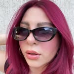 Júlia - @juliagibbini - Instagram