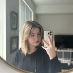 julia - @juliagibbles - Instagram
