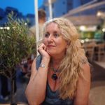 Julia Griffiths - @julia.griffiths.9 - Instagram