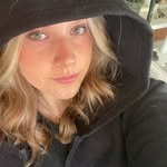 Julia Guppy - @julesgup11 - Instagram