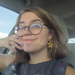 Julia Hackett - @juliathehobbit - Instagram