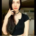 Julia Hannah - @juliahannah826 - Instagram