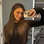 @juliaharrelsonn - Instagram