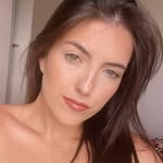 Julia Hengler - @juliahengler - Instagram