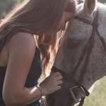 Julia Hinman - @jule.is.crazy.for.horses - Instagram